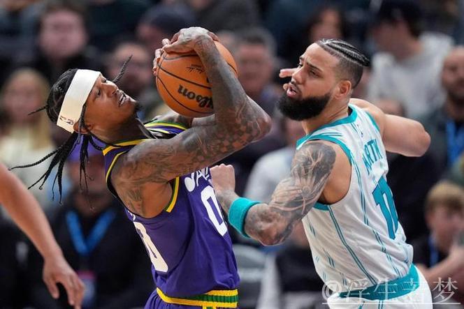 布里奇斯全面表现助黄蜂主场险胜爵士